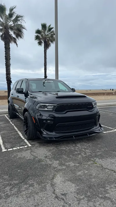 Luis's 2023 Dodge Durango