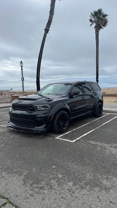 Luis's 2023 Dodge Durango — photo 2