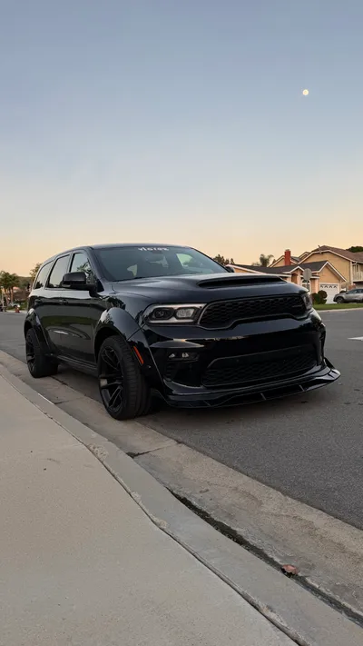 Luis's 2023 Dodge Durango — photo 4